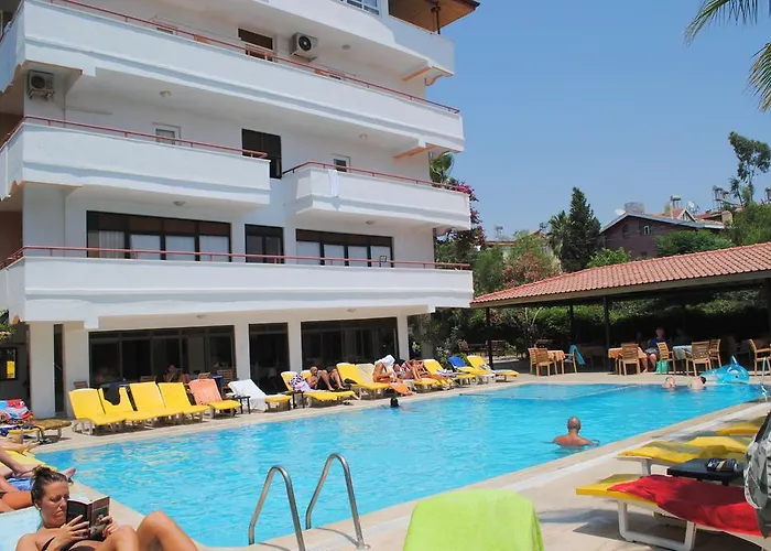 Beyaz Saray Hotel