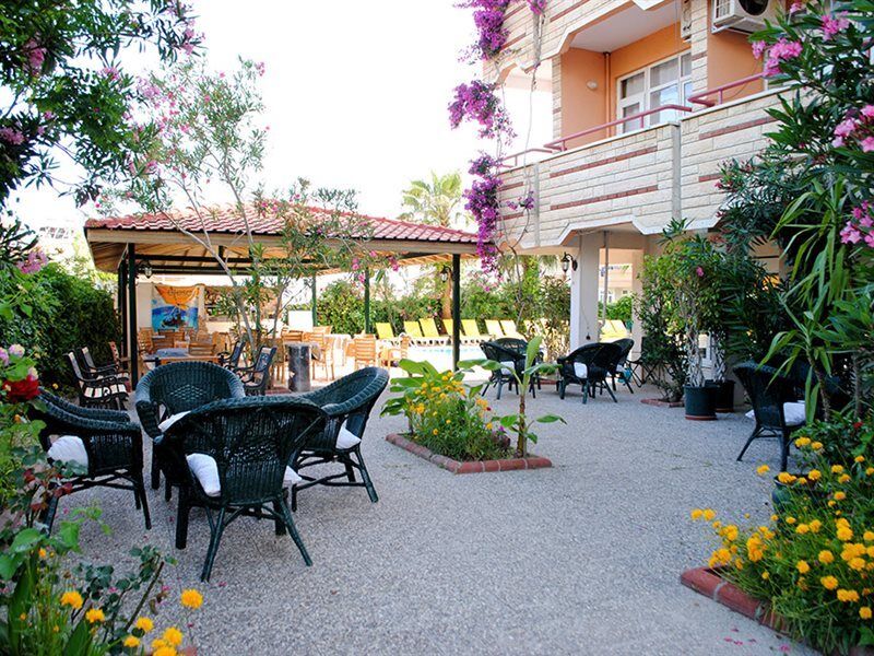 Hotel Beyaz Saray 2*